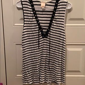 Casual stripped tank